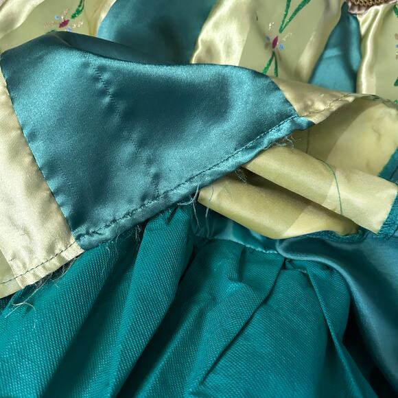 Disney Frozen Princess Anna Coronation Dress Halloween Costume Toddler 4-6 Kids - Picture 4 of 11